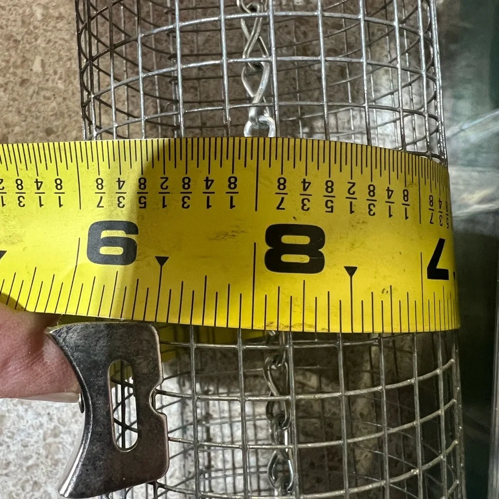 🎉HP🎉NEW!🐦Bird Peanut Feeder w/cedar top, hanging chain. Handcrafted